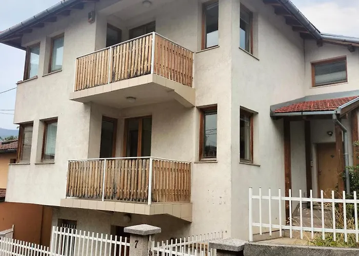 Exotic Nature Hostel